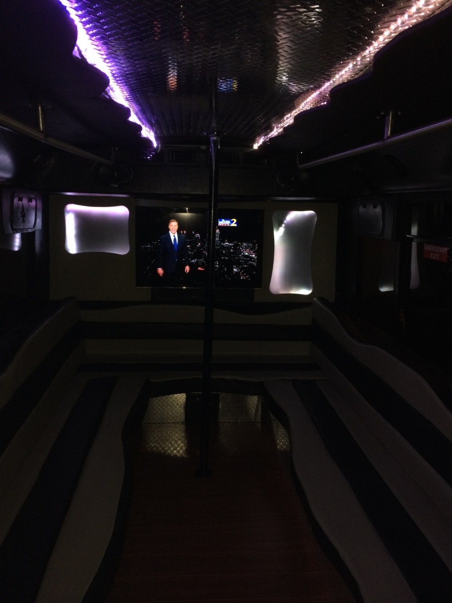 partybus-010 